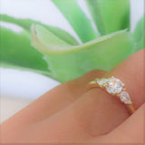 Jasmin Diamond Ring in Yellow Gold