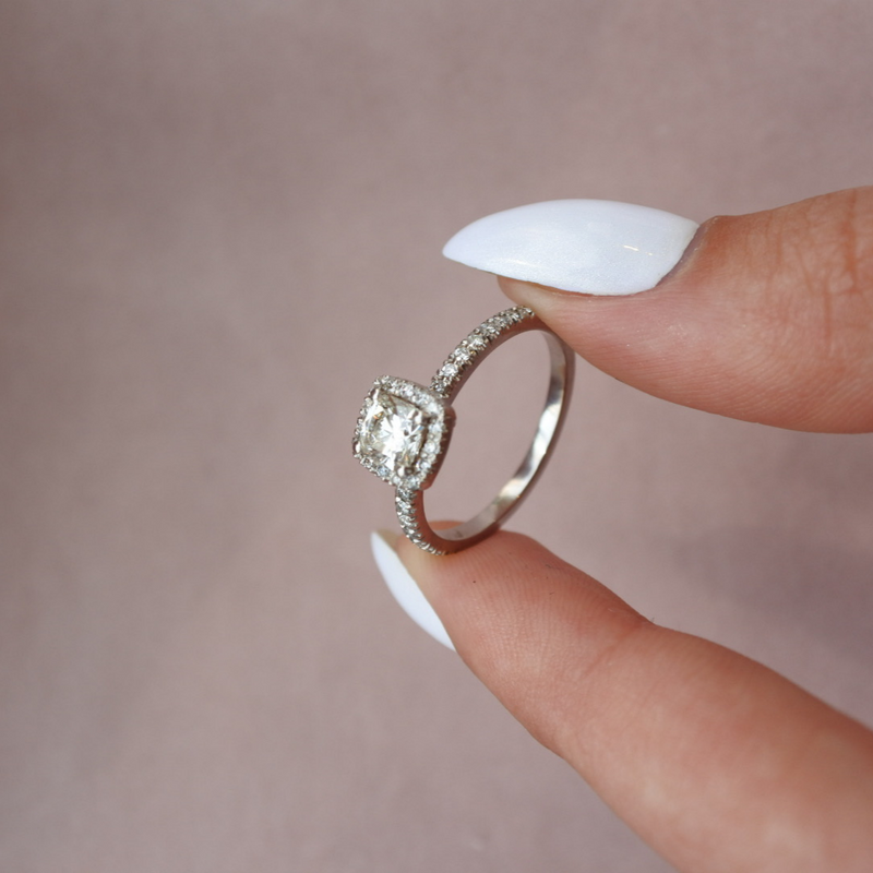 Alis Diamond Ring